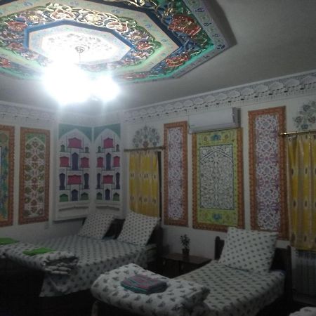 Al Hilol Guesthouse Boukhara Extérieur photo