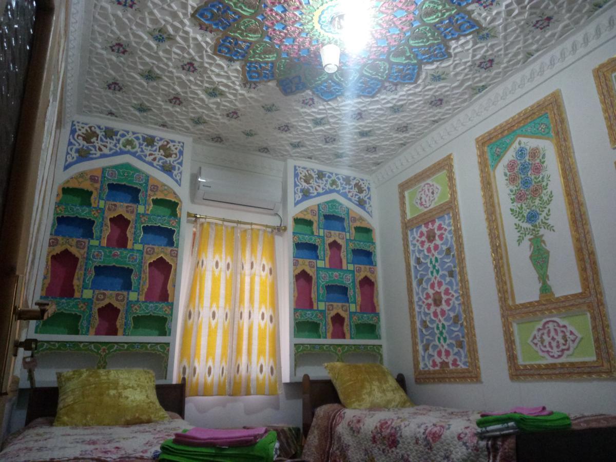 Al Hilol Guesthouse Boukhara Extérieur photo