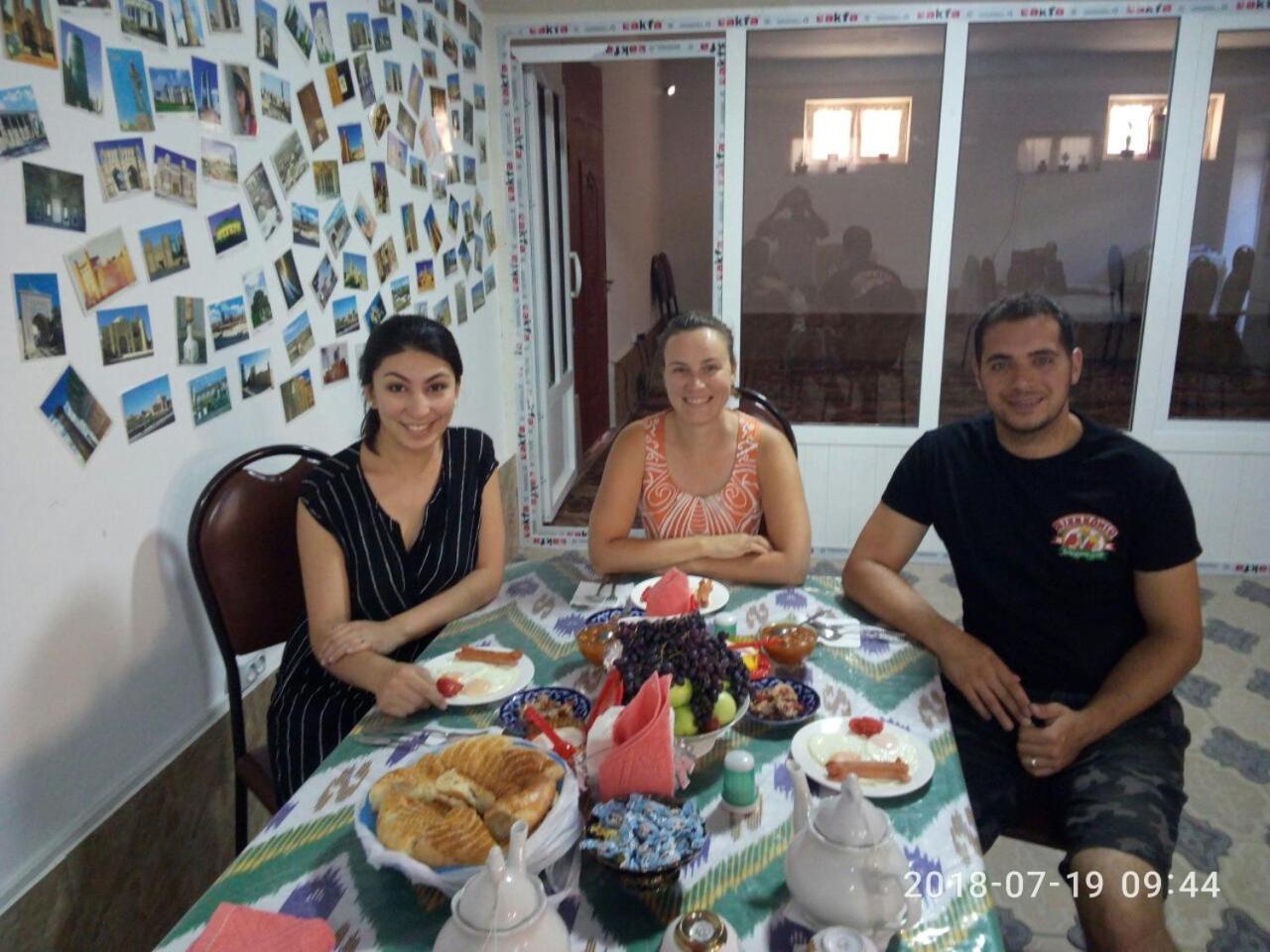 Al Hilol Guesthouse Boukhara Extérieur photo